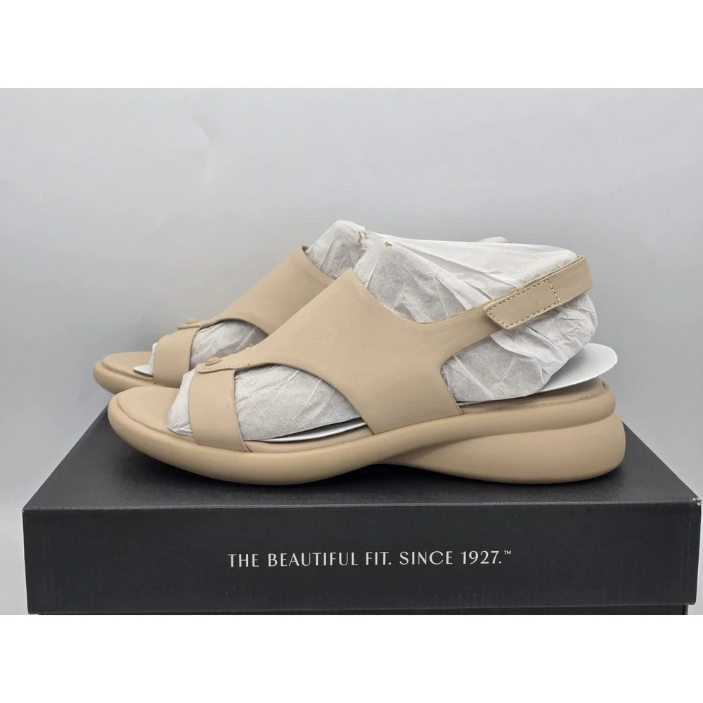 NEW Naturalizer Lillian Tan Women's Sandals‎ sz 7.5 M